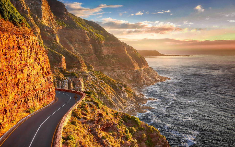 Garden Route in S&uuml;dafrika bei Sonnenuntergang